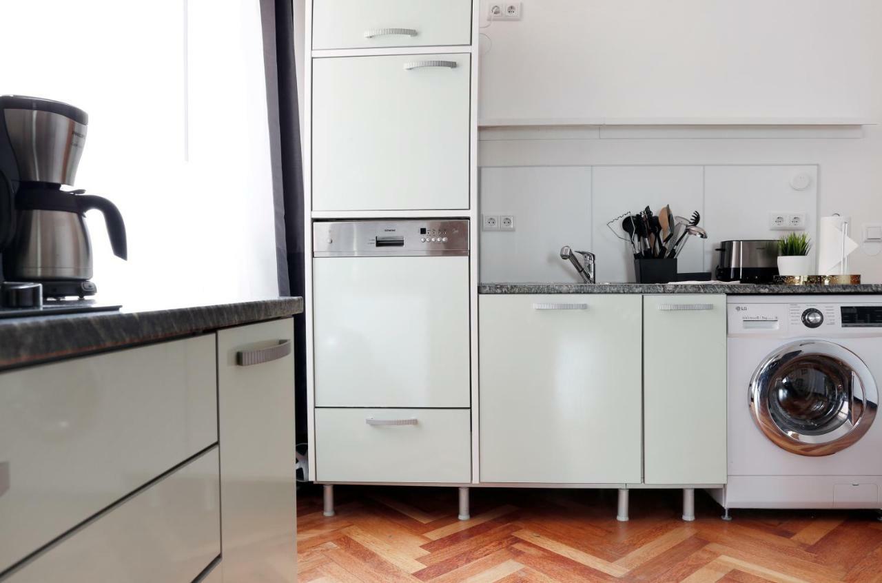 Katz By Rockchair Apartments L Superhost Status L 3 Bedrooms Boxspringbeds 2 Bathrooms In City Center - Cozy Family & Business Flair Welcomes You! Berlim Exterior foto